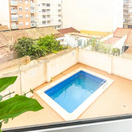 Apto Con Piscina Y Parking דירה *